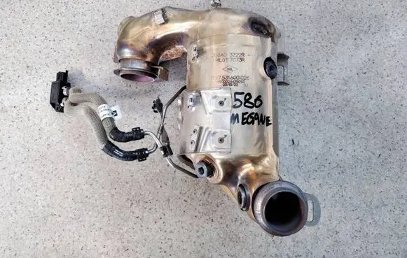 Renault Megane IV Catalyst/FAP/DPF particulate filter 208A03322R57 208A03322R