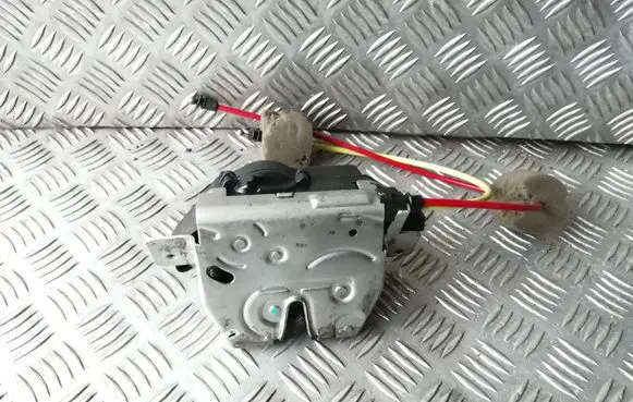 Mercedes-Benz E W211 Tailgate/trunk/boot lock/catch/latch NSGMXT
