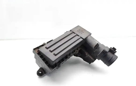 Volkswagen Tiguan Air filter box 1K0129620D
