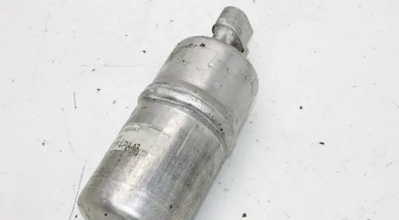Jaguar I-Pace Air conditioning (A/C) air dryer J9D319F652A