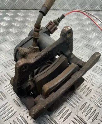 Audi A7 S7 4G Rear brake caliper 32337647
