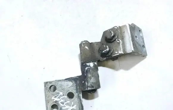 Citroen Berlingo Front door upper hinge