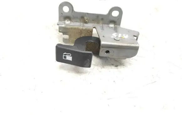 Subaru Outback Fuel tank opening switch 