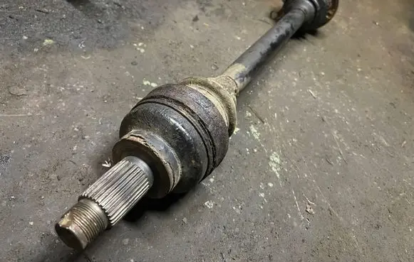 BMW 5 E39 Front driveshaft 1229420