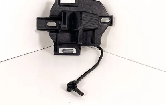 BMW 3 E92 E93 Tailgate/trunk/boot lock/latch/bracket 6979425 52850610 51476979425