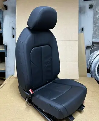 Audi Q3 F3 Front driver seat FOTELKIE