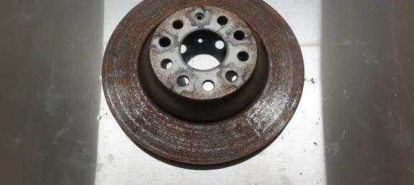 Volkswagen PASSAT B8 Rear brake disc