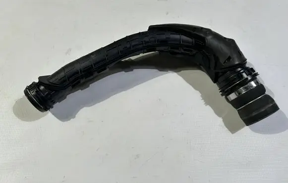 Subaru WRX VB II Turbo air intake inlet pipe/hose 14459aa80