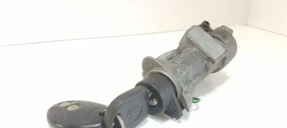Volkswagen PASSAT B5 Ignition lock 4B0905851A