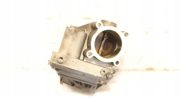 Ford Focus Throttle body valve 