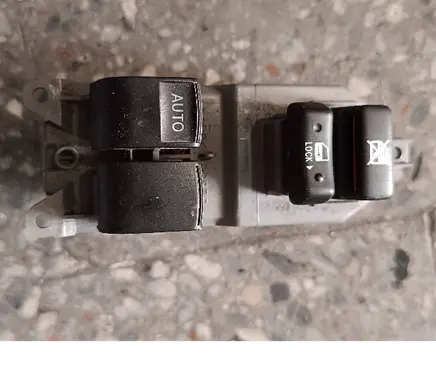 Toyota Yaris Electric window control switch 192832