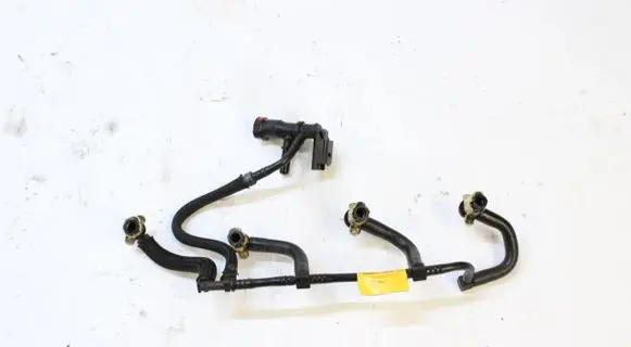 Mercedes-Benz B W246 W242 Fuel line/pipe/hose 166714557R