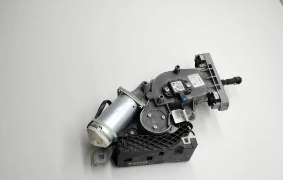 Mercedes-Benz GLK (X204) Tailgate/trunk/boot lift motor A2128203642 921983103 251011