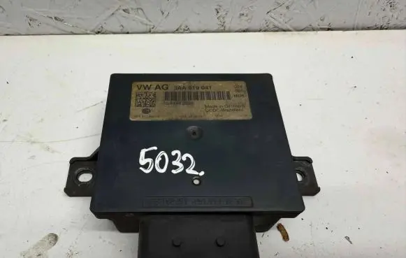 Volkswagen PASSAT B7 Power management control unit 3AA919041 0344412326 8ES01045240