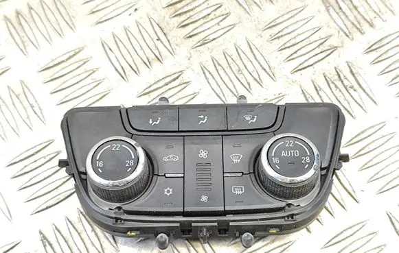 Opel Mokka Climate control unit 13474055 A2C9943210001