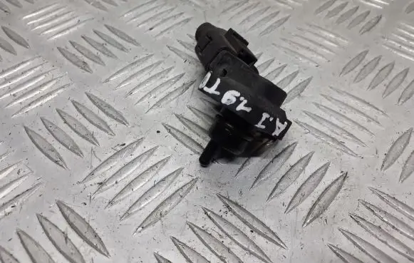 Skoda Octavia Mk1 (1U) Air pressure sensor