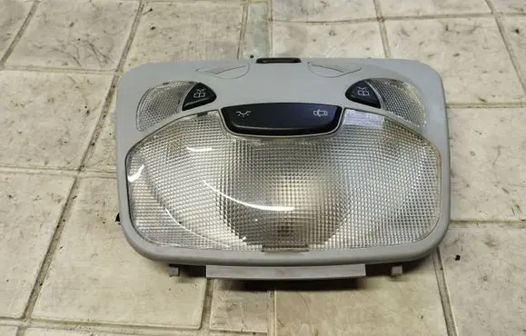 Mercedes-Benz C W203 Front seat light A2038201001 2JM00797900