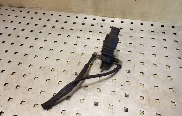 Skoda Fabia Mk2 (5J) Windscreen/windshield washer pump 1K6955651 3122789