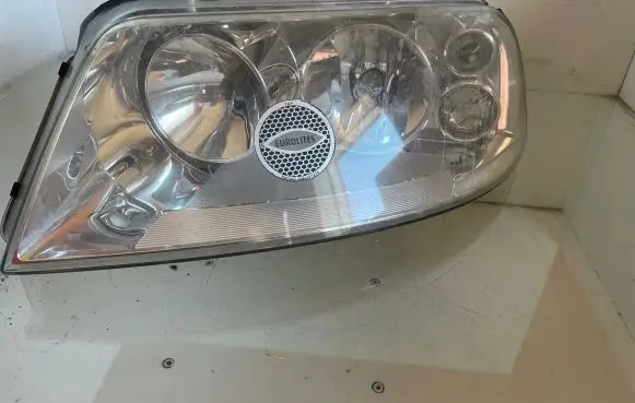 Volkswagen Sharan Headlight/headlamp 7M4941015AB 0301182601