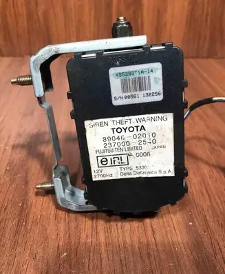 Toyota Avensis T250 Alarm system siren 8904002010 2370002540