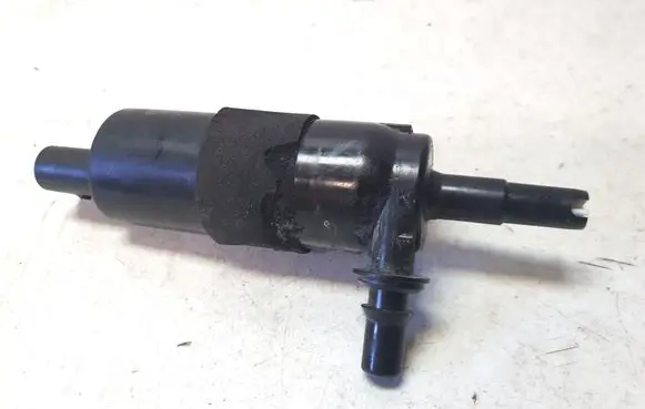 Audi A8 S8 D4 4H Headlight washer pump 6R0955681