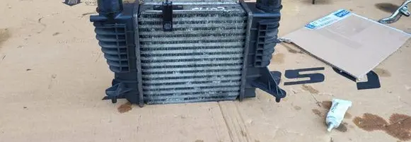 Renault Clio III Intercooler radiator