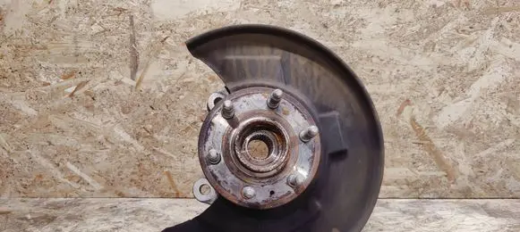 Cadillac SRX Front wheel hub spindle knuckle