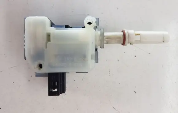 Audi A4 Allroad Tailgate boot lock/latch motor X107729002009