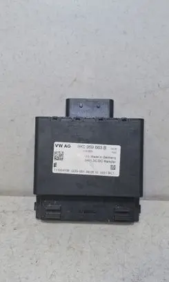 Audi A7 S7 4G Voltage converter/converter module 8K0959663B