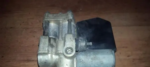 Nissan Primera ABS Pump 0265201035 4760070J00