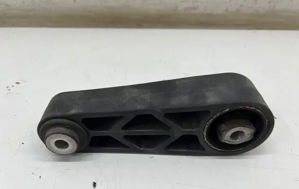 Porsche Panamera (971) Engine mount bracket 971199331