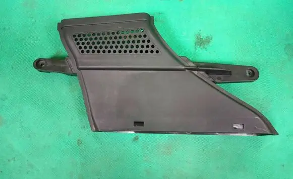 Audi A5 Sportback 8TA Air intake duct part 8K0129618F