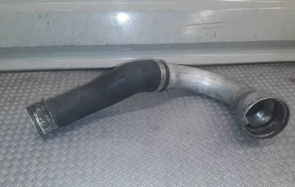 Volkswagen Transporter - Caravelle T5 Intercooler hose/pipe 7h0145762e
