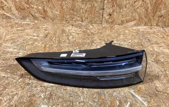 Porsche Cayenne (92A) Rear/tail lights 9y0945095n