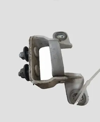 Opel Astra K Tailgate/trunk/boot hinge 39039656