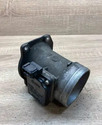 Volkswagen Sharan Mass air flow meter 037906461B AFH6010A