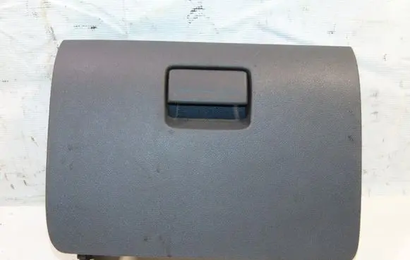 Ford Focus Glove box lid/cover 1364404 4M51A06024