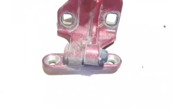 Mercedes-Benz A W168 Rear door lower hinge LUSUR01M04B