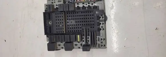 Volvo S60 Fuse module 08696098 08679899 02W341