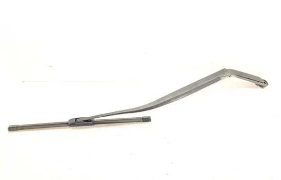 Infiniti QX50 (J50) Front wiper blade arm 