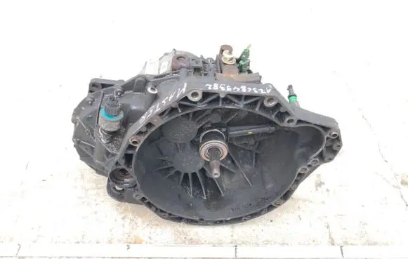 Renault Master II Manual 5 speed gearbox PK6070