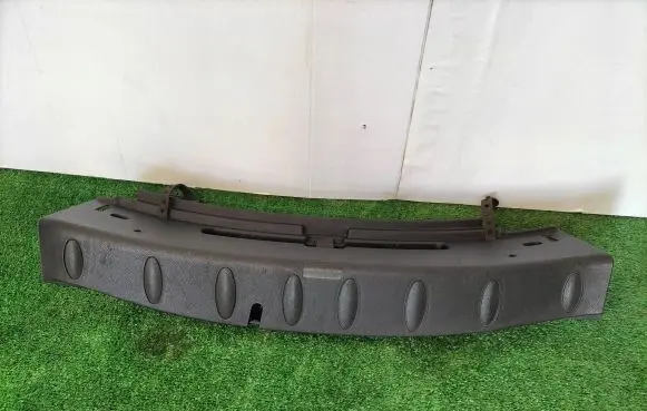 Trunk/boot sill cover protection