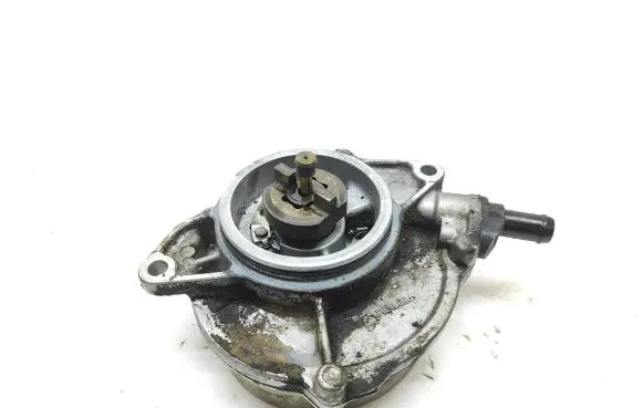 Audi Q7 4L Vacuum pump 057145100AC 06T2863714 700906080