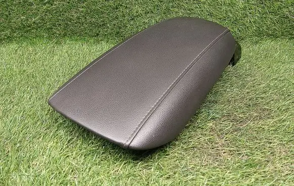 Ford Fusion II Armrest