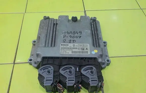 Peugeot 4007 Engine control unit/module 9664487580