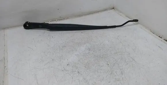 KIA Sportage Front wiper blade arm