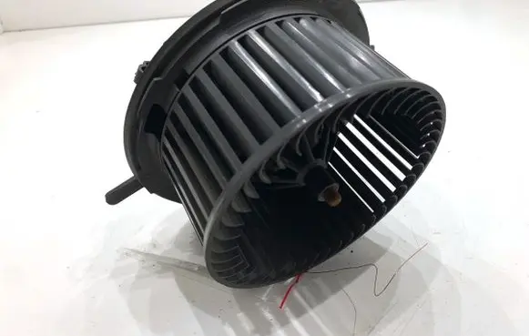 Volkswagen PASSAT CC Heater fan/blower 3C1820015T