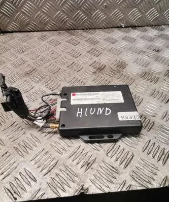 Hyundai Santa Fe GPS navigation control unit/module 10r022956