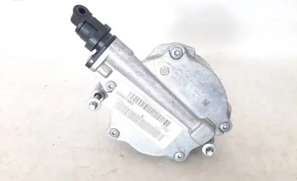 BMW 7 G11 G12 Vacuum pump 8634120 11668634120