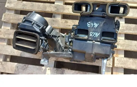 Interior heater climate box assembly